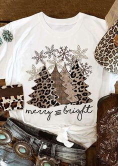 Leopard Christmas Tree, Christmas Shirt Ideas, Leopard Christmas, Christmas Tree Graphic, Christmas Tee Shirts, Cricut Shirts, Cricut Christmas, Tree Graphic, White Crew Neck