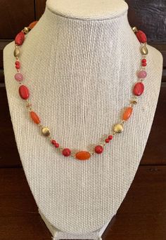 Disk Necklace, Disc Necklace, Pink Beads, Chain Styles, Orange Red, Necklace Lengths, Beaded Jewelry, Gold Tones, Etsy Accessories