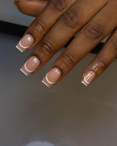 Short Tips Nails Gel, Easy Nail Art Summer, Simple Elegant Nails, Uni Vibes, Shorties Nails, Nail Aesthetics, Acrylic Nails Almond Shape, Deluxe Nails, Nail Color Trends