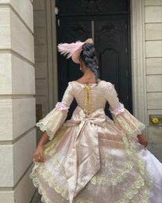 Marie Antoinette Aesthetic, Marie Antoinette Party, Rococo Aesthetic, Dress Coquette, Tiktok Challenge, Queen Charlotte