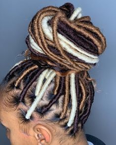 Jamaica Hairstyles, Ghanaian Hairstyles, Loose French Braid, French Braid Tutorial, Taking Appointments, French Braids Tutorial, Faux Dreads, Loose French Braids, Calm Colors