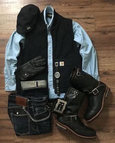 Work Vest Outfits Men, Country Outfits For Men, Workwear Menswear, Vest Outfits Men, Biker Wear, Denim Street Style, Mens Fashion Rugged, Street Fashion Men Streetwear, Fashion Suits For Men