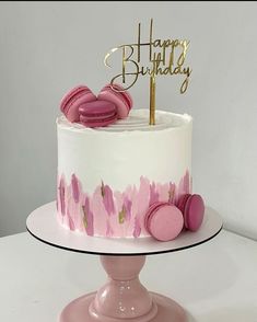 Birthday Cake Ideas With Macarons, 37 Birthday Cake For Women, Cake For Women Birthday, Pink 30th Birthday Cake, Cake With Macarons On Top, Birthday Cake With Macarons, Birthday Cake Minimalist, Happy 30th Birthday Cake, Art Party Cakes