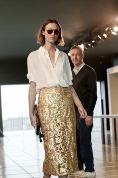 Gold Outfit, Clothing Design, Fabulous Fashion, Dries Van Noten, The Gold, Outfits Casuales, Golden Hour