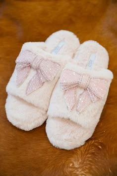 Christmas Slideshow, Pink Super Soft Cozy Slippers, Pink Fluffy Casual Slippers, Comfortable Pink Fluffy Slippers, Halloween Slippers, Fuzzy Pink Slippers, Coquette Stuff, Pink Fluffy Winter Slippers, Ribbon Curls