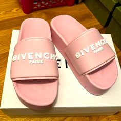 Woman’s Givenchy Platform Slides/Sandals Brand New Size 37 Chic Pink Flat Slides, Luxury Platform Slides For Summer, Designer Pink Slides For Spring, Chic Pink Round Toe Slides, Designer Slides With Flat Heel For Summer, Spring Luxury Pink Slides, Designer Round Toe Summer Slides, Designer Round Toe Slides For Summer, Givenchy Shoes