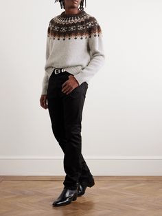 Fair Isle has been a seasonal classic for centuries, and for good reason. CELINE HOMME's sweater is knitted from naturally insulating wool in a take on the pattern that incorporates its 'Triomphe' emblem. It's ideal for winter outings and holidays. Wool Gifts, Cashmere Cardigan, Knitwear Men, Mens Fall, Knitwear Design, Jumper Sweater, Wool Sweaters, Grey Sweater, Jumpers And Cardigans