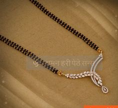 Black Diamond Chain, Chain With Pendant, Gold Jewelry Outfits, Diamond Pendent, Diamond Pendants Designs, Diamond Mangalsutra