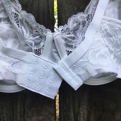 Bali | Intimates & Sleepwear | Bali Bra Stretch Lace Seamed Full Coverage Cups With Lift Underwire Light Lining | Poshmark Bali Bra, Bali Bras, Pink Lace Bra, Printed Bras, Soft Cup Bra, Seamless Sports Bra, Full Coverage Bra, Support Bras, Pink Bra