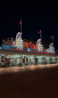 Photo: @happiestplacephotography on instagram #Disneyland #californiaadventure #festivalofholidays #entrance #disney #photo #wallpaper #California #anaheim #amusement #theme #park #holiday #attraction #festival #instagram #aesthetic #view #travel #photography #night #light Amusement Park Entrance, Wallpaper California, California Anaheim, Disneyland Entrance, Pictures For Room, Park Entrance, Aesthetic View, Photography Night, Disneyland Pictures