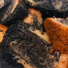 a close up view of some black and white bread