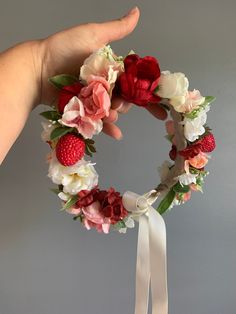 Red Flower Crown, Baby Flower Crown, Valentine Photo Shoot, Floral Headdress, Newborn Flower, Diy Ribbon Flowers, Crown Baby, Strawberry Flower, Flower Crown Headband