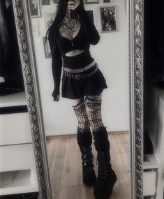 Goth Fits, Foto Ideas Instagram, Discord Server, Gothic Outfits