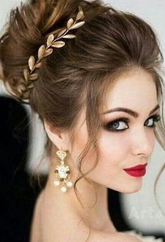 Beauty Corner, Penteado Cabelo Curto, Wedding Hairstyle, Wedding Hairstyles For Long Hair, Wedding Hair And Makeup, How To Make Hair, Hair Dos, Bride Hairstyles, Hair Designs