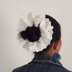 Double Layer Lace Scrunchies, French Lace Frill Scrunchie, Double Layer Broderie Anglaise, XXL Giant Scrunchies Off white scrunchies Measurements :  * Outer diameter is 6.5 inches * Inner diameter is 0.75 inches before streching. * It streches out to 5.5inches diameter when streching. * Width of scrunchie is 2.5inches This scrunchies can wrap around your hair 1-2times.If you have a large bun, you can put it directly around it. Or you can use it as a wrist accessory. Note - There may be slight di Big Scrunchies Hairstyles, Scrunchies Measurements, Scrunchie Measurements, Lace Scrunchies, Giant Scrunchie, Scrunchie Bun, Big Scrunchies, French Bun, Bun Scrunchie