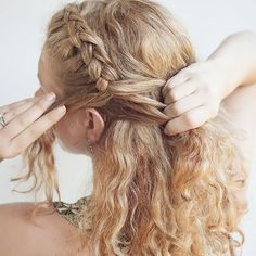 Tips for better braids on www.hairromance.com today xx Rainy Day Hairstyles, Playing With Hair, Latest Hairstyles, Hair Tips, Stay Strong, Instagram Tips, Hair Hacks