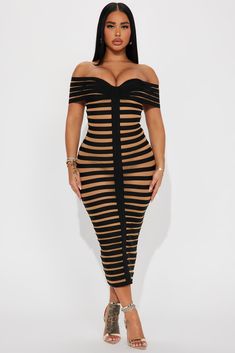 Chic Midi-length Bandage Bodycon Dress, Spring Club Bandage Dress, Midi Length, Luxury Midi-length Bandage Dress, Summer Stretch Bandage Dress, Mini Length, Fashion Nova Bandage Dress, Combo Dress, Bandage Midi Dress, Fashion Nova Outfits, Midi Short Sleeve Dress