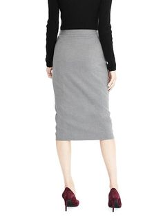 product photo Gray Lined Pencil Skirt Bottoms, Gray Fitted Skirt With Pockets, Fitted Gray Skirt With Pockets, Elegant Gray Lined Skirt, Gray Lined Skirt For Work, Gray Pencil Skirt Bottoms For Office, Modern Skirt For Office, Elegant Gray Lined Skirt Bottoms, Modern Skirt For Office Wear