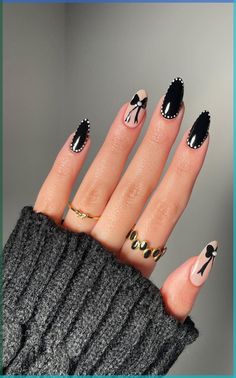 Nail Art With Bows, White Red And Black Nails, Fall Bow Nails, Nails With Bows On Them, Nails With Bow Design, Patchwork Nails, Black Pink Nails, Nails With Bows, Black Nail Ideas