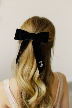 "Add something special to your gorgeous look! Our new chic velvet bows with hand-embroidered initials will grab all the attention. This bow will be a great addition to both your festive look and daily outfit. It's a a favoured red carpet accessory for many an influential celebrity, from Hailey Bieber to the Duchess of Cambridge. We make all bows by hand in our studio, and each embroidered initial is a real work of art. The size of the bow is 15*15 cm (5.9\" x 5.9\") 🤍 Check velvet hair bows in Monogram Hair Bows, Black Bow Outfit, Cynthia Core, Hair Bow Outfit, Velvet Hair Bows, Bow Outfit, Holiday Hair Accessories, Black Hair Bows, Wine Hair