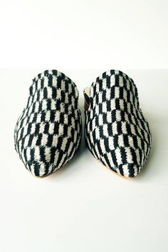 Crafted by artisans skilled in the great Turkish shoemaking tradition, our handmade ikat mules are crafted of genuine leather soles and only the finest natural cotton kilim, raw silk and silk velvet textiles available. As each of our stunning ikat mules are made by hand, no two pairs are exactly alike. Thus, each pair of these luxury mules is entirely unique -- just like you! Our luxury ikat mules are available in a wide array of colors and patterns, in both rounded and pointed toe-styles. We of Velvet Mules, Clogs And Mules, Velvet Shoes, Stunning Shoes, Flat Mules, Point Shoes, High Quality Shoes, Gorgeous Shoes, Clogs Shoes