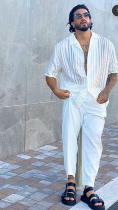 Italian Guys Outfit, Mens All White Linen Outfit, Boho Aesthetic Outfit Men, Long Sleeve Summer Outfits Men, Beach Wedding Mens Outfit, Summer Tropical Outfits Men, Mens Club Outfit Night Miami, Miami Style Men, Brunch Men Outfit