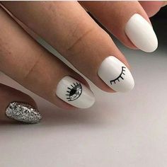 Round Nail Designs, Nail Pedicure, Evil Eye Nails, Unghie Sfumate, Round Nails, Dream Nails, Creative Nails, Cute Acrylic Nails, Perfect Nails