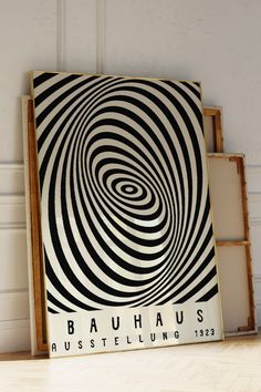 a black and white poster with the words bauhaus in german on it