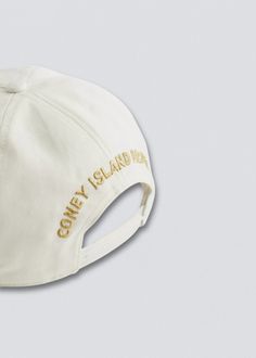 As seen on Hailey Bieber. Adjustable snapback baseball cap with Montauk embroidery at the front. Paneled fabrication finished with a flat brim. Circumference: Adjustable Unisex COLOR VARIATIONS: Cream w/ Teal & Blue Embroidery Hot Pink w/ White Embroidery Red w/ Orange and White Embroidery Light Brown w/ Cream & Pink Embroidery Black w/ White & Gold Embroidery Aqua Green w/ Hot Pink Embroidery Ivory w/Green and bronze Embroidery Return Policy Shipping Policy Bronze Embroidery, Embroidery Light, Embroidery Red, Pink Cap, Pink Embroidery, Tennis Clubs, Cap White, Blue Embroidery, Fuchsia Color