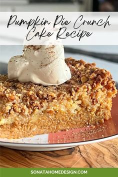 A slice of pumpkin pie crunch cake on a plate for holiday desserts. Recipe For Pumpkin Pie, Pumpkin Pie Crunch, Cake Pinterest, Pumpkin Dump Cake Recipe, Spiced Whipped Cream, Pumpkin Crunch Cake, Fall Cookie Recipes, Pumpkin Pie Recipe Easy, Pumpkin Crunch