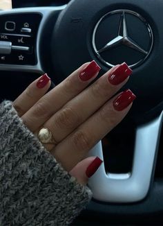 Nails Short Red Dark, Square Red Nails Acrylic, Autumn Nails Ideas Short, Dark Nails Inspiration Square, Old Money Nails Short Square, Short Classy Red Nails, Square Acrylic Nails Aesthetic, Square Short Red Nails, Red Short Nails Square