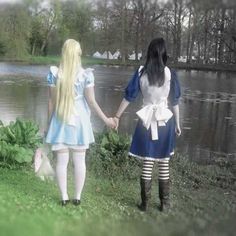 American Mcgee’s Alice, Alice Cosplay, Madness Returns, Alice In Wonderland Aesthetic, Alice Liddell, Alice Madness Returns, Alice Madness, Two Girls