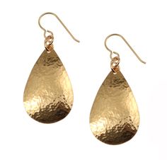 Finish off any casual or formal look with these subtle, yet stylish Small Hammered Bronze Teardrop Earrings. The handcrafted earrings take on a traditional teardrop shape that is timeless enough to be worked into any sort of ensemble effortlessly. The design of the earrings offers a solid body with plenty of surface area to show off the unique, multifaceted, hammered detailing. Built to last, the earrings are fashioned out of tough and resilient bronze metal without being too heavy to comfortabl 8th Wedding Anniversary Gift, 8th Wedding Anniversary, Bronze Earrings, Bronze Jewelry, Gold Bracelet For Women, Square Bead, Handcrafted Earrings, Copper Earrings, Online Earrings