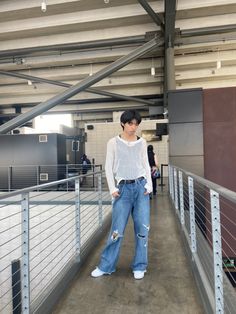 KPOP Concert Outfit TXT Soobin MOA Temptation Lightstick LA BMO Stadium Soobin Style Outfit, Concert Ootd Kpop, Soobin Outfit, Txt Concert Outfit, Txt Outfit, Concert Ootd, Concert Outfit Men, Outfits Bonitos, Outfit Modest