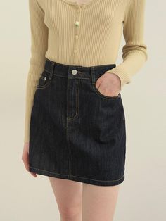 This is a feminine and casual skirt by TWEE that is made out of high quality and sturdy material. With distinctive mood of the design and comfortable wear, you can style it for your casual daily outfit.- Set up with matching denim jacket- Contrasting color stitches detail- Casual and feminine mood Dark Denim Skirt Outfit, Denim Skirt Outfit, Dark Skirts, Dark Denim Skirt, Denim Skirt Outfits, Winter Fits, Casual Skirt, Outfit Set, Dark Denim