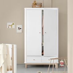 Oliver Furniture Wood Wardrobe - 2 Doors - White/Oak Aspen Wood, Extra Shelf, Wood Wardrobe, Children Bedroom, 2 Door Wardrobe, Man Room, Furniture Wood, Clothes Rail, Bedroom Wardrobe