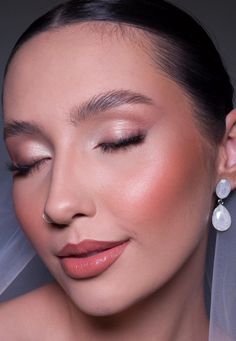 Make Clean, Eye Makeup Techniques, Bridesmaid Hair Makeup, Radiate Confidence, Makeup Pro, Bridal Makeup Looks, Bridesmaid Makeup