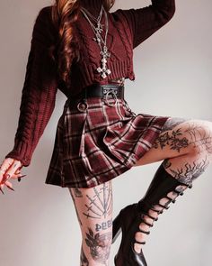 PR| Never got round to sharing these Dark Academia looks from @disturbia 📖🥀 If you scroll back a bit you'll find the styling reel of this look ☺️ #disturbiacommunity Fancy Alternative Outfits, Academia Looks, Academia Aesthetic Outfit, Concert Attire, Pretty Clothing, Goth Look, Cottagecore Fashion, Winter Boho, Grunge Girl