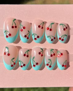 Rounded Acrylic Nails, Kids Nail Designs, Colorful Nails, Vacation Nails, Kawaii Nails, Nail Patterns