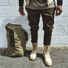 Nike Sfb Boots Outfit, Military Boots Outfit, Estilo Rockstar, Nike Sfb Boots, Hoodie Outfit Men, Tactical Wear