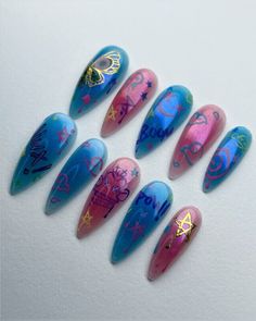 #arcane #jinx #jinxnails #nails #nailart Arcane Nails Ideas, Jinx Themed Nails, Jinx Nail Art, Hexcore Nails Arcane, Arcane Jinx Inspired Nails, Jinx Nails Season 2, Arcane Themed Nails, Arcane Nail Art, Jinx Inspired Nails