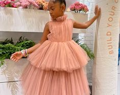 TIERS OF TULLE - Etsy Birthday Photoshoot, Photoshoot Ideas, Custom Color