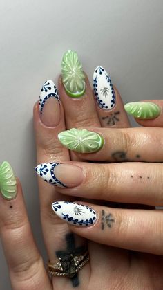 3d Lime Nails, European Nail Ideas, Crazy Nail Inspiration, Tequila Inspired Nails, Alcohol Inspired Nails, Lime And Blue Nails, Lime Design Nails, Lime Nails Ideas, Tequila Lime Nails