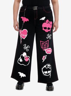 These wide-leg jeans are approved by the ghoulies of Monster High! They're black with pink contrast stitching and different icons from the series printed in puff ink all over the front. There's a removable belt and waist chain for extra flair.72% cotton; 27% polyester; 1% spandexWash cold; dry lowImportedModel is 5'10"Model wears size 16 Hot Topic Aesthetic, Wide Leg Jeans Plus Size, Vibrant Clothes, Scene Pants, Monster High Collection, Scene Clothes, Girly Goth, Cutesy Outfit, Pinterest Wardrobe