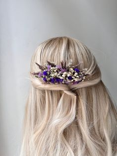 Purple bridal  accessory set. Hair comb (6x16 cm ) Bracelet (3x5 cm) Boutonnière (3x7 cm) Limonium|babies breath|Pampas grass DELIVERY:  Canada: 4-6 weeks Latvia: 1-5 business days United States: 7-12 days USPS service. Europe: 1-3 weeks Nature in me (Vita and Nadia) Dried Flower Hair Comb, Bridal Hair Accessory, Bridal Accessory, Long Hair Wedding Styles, Flower Hair Comb, Wedding Accessory, Dream Wedding Ideas Dresses, Lavender Wedding, Event Flowers