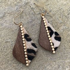 Leopard Print And Gold Tone Dangle Earrings Bohemian Western Style 2 1/8” Long New Earrings! Never Been Worn. Wear These Stylish Leopard Print And Brown Dangle Earrings With A T-Shirt Or A Cute Sweater For Instant Glam! Back Is Gold Tone. Leopard Print Varies On Each Earring As In Photos. Measures: 2 1/8” Long Fast Shipping! Leopard Earrings, Color Jewelry, New Earrings, Earring Designs, Earrings Bohemian, Diy Prints, Leopards, Cute Sweaters, Dry Clay