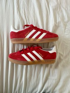 #adidas #gazelle #red #cherry Red Adidas Gazelle, Red Gazelle, Red Adidas Shoes, Adidas Gazelle Outfit, Dream Shoe, Adidas Classic, Shoes Outfit Fashion, Shoe Inspo