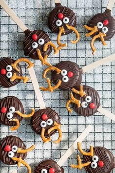 chocolate covered pretzels with googly eyes and noses