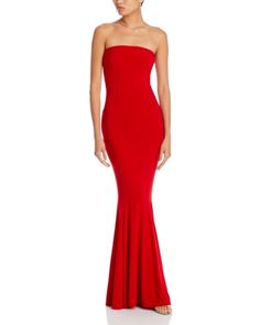 Norma Kamali Strapless Fishtail Gown Winter Maxi Dress Outfit, Fishtail Gown, Formal Maxi Dress, Red Strapless Dress, Maxi Dress Collection, Maxi Dress Outfit, Minimal Accessories, Beautiful Maxi Dresses, Hugging Silhouette