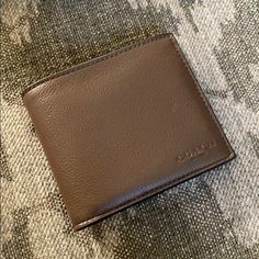 Brand New - 3-In-1 Wallet Coach Brown Wallet For Business, Coach Brown Business Wallet, Classic Coach Leather Wallets, Brown Coach Wallet With Coin Pocket, Coach Brown Wallet With Coin Pocket, Modern Coach Leather Wallet, Coach Leather Wallet With Coin Pocket, Brown Leather Coach Wallet, Coach Bifold Leather Wallet